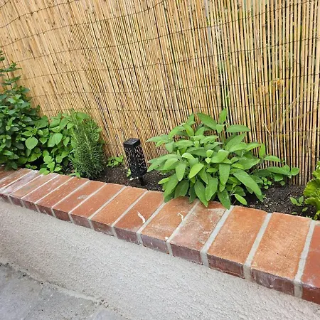 Lägenhet Il Giardino Di Iris