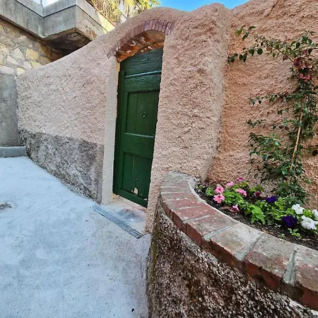 Lägenhet Il Giardino Di Iris