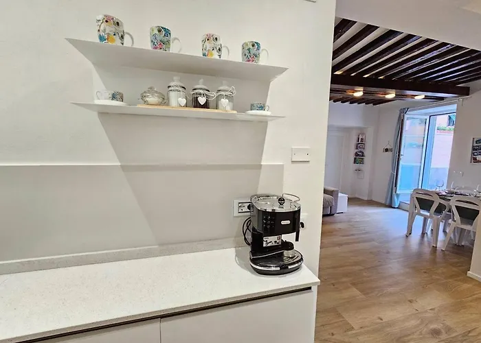 Il Giardino Di Iris Lägenhet *