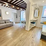 Il Giardino Di Iris Apartmán *